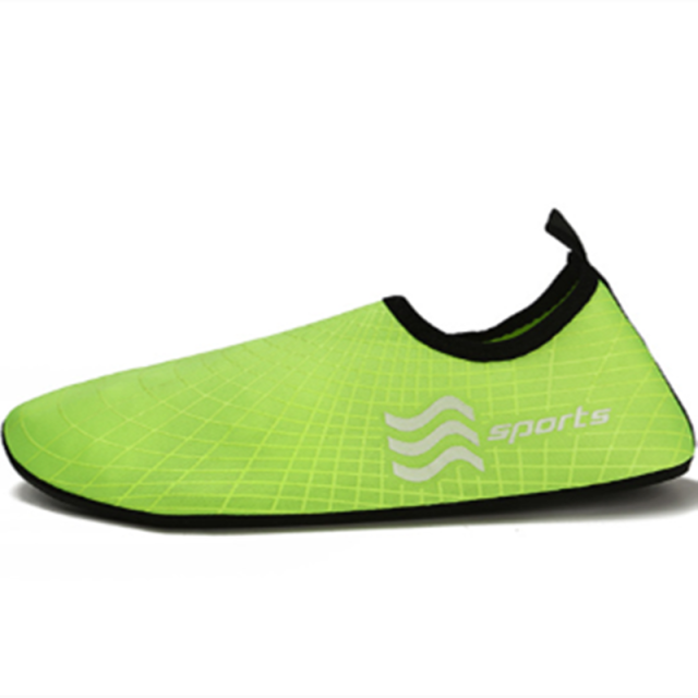 Comfortable Quick Dry Mans Beach Surfing Slippers